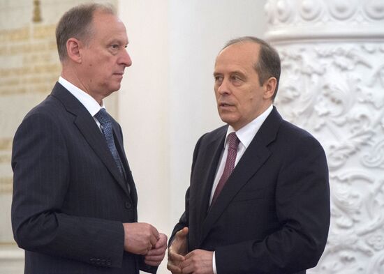 Vladimir Putin hands out 2013 Russian Federation National Awards