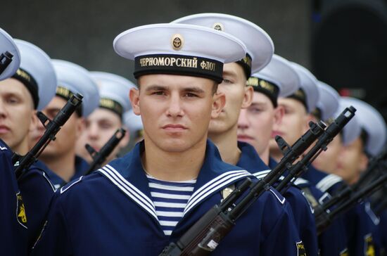 Black Sea fleet sailors take the oath of office in Sevastopol