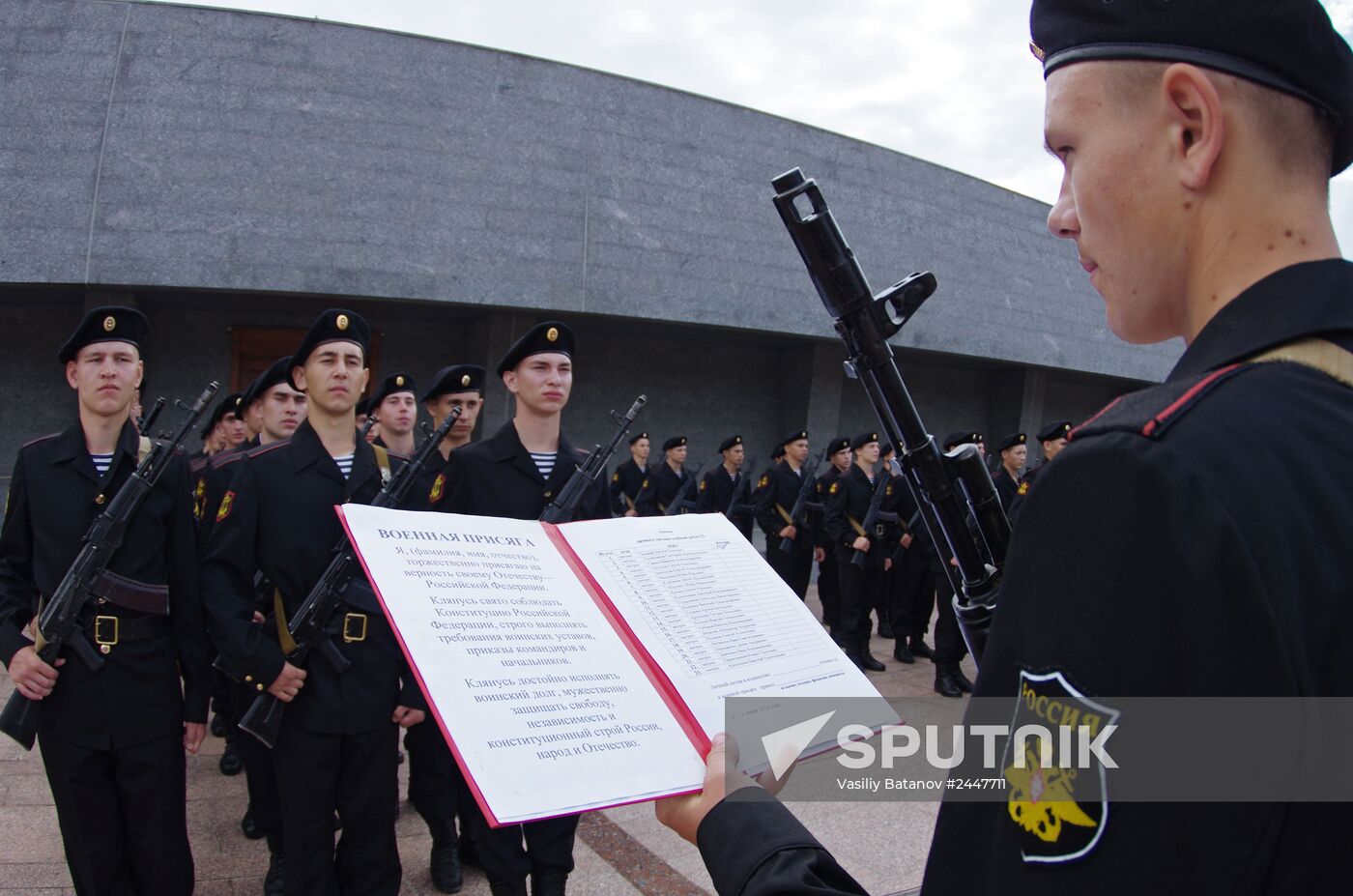 Black Sea fleet sailors take the oath of office in Sevastopol