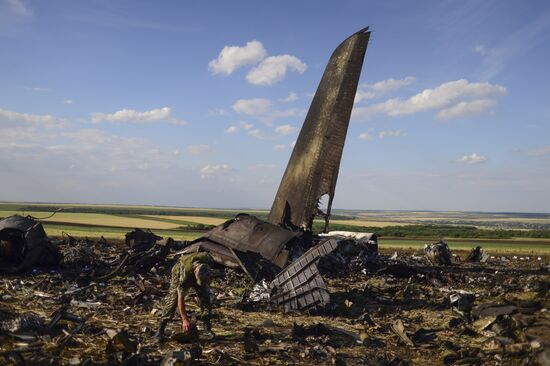 Impact point of Ukrainian Air Force Il-76 downed by Lugansk self-defense