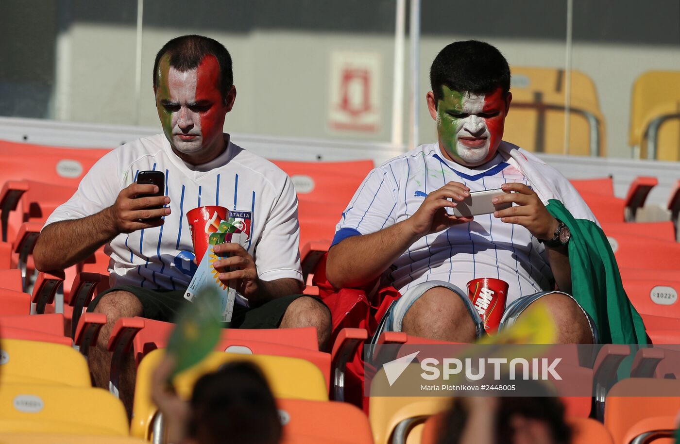 2014 FIFA World Cup. England vs. Italy