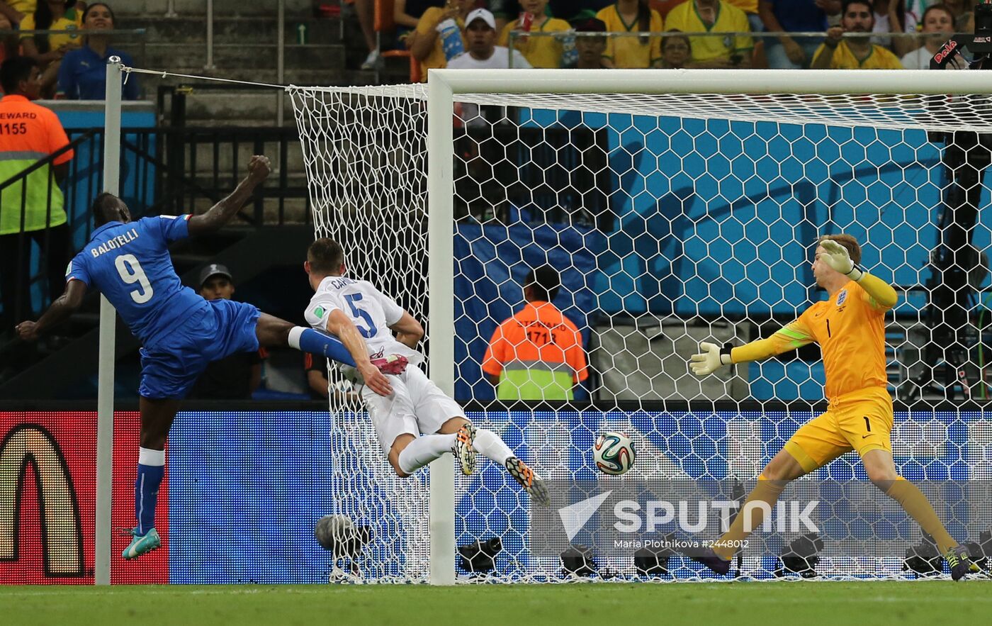 2014 FIFA World Cup. England vs. Italy