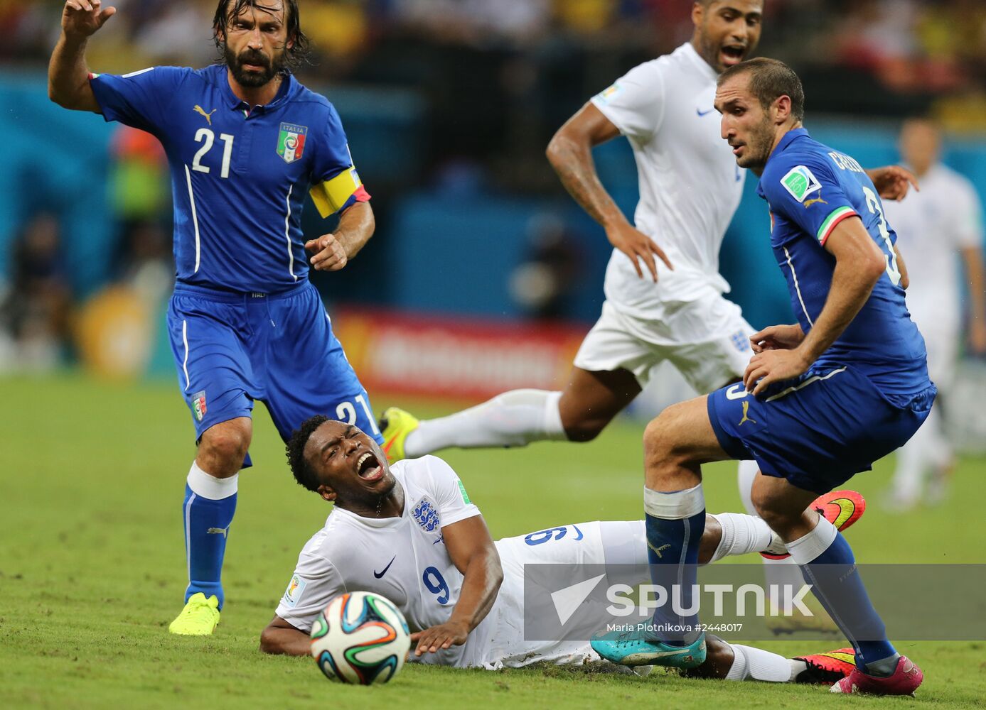 2014 FIFA World Cup. England vs. Italy