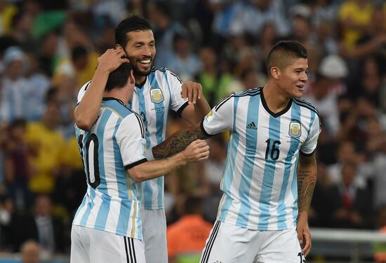 2014 FIFA World Cup. Argentina vs. Bosnia and Herzegovina