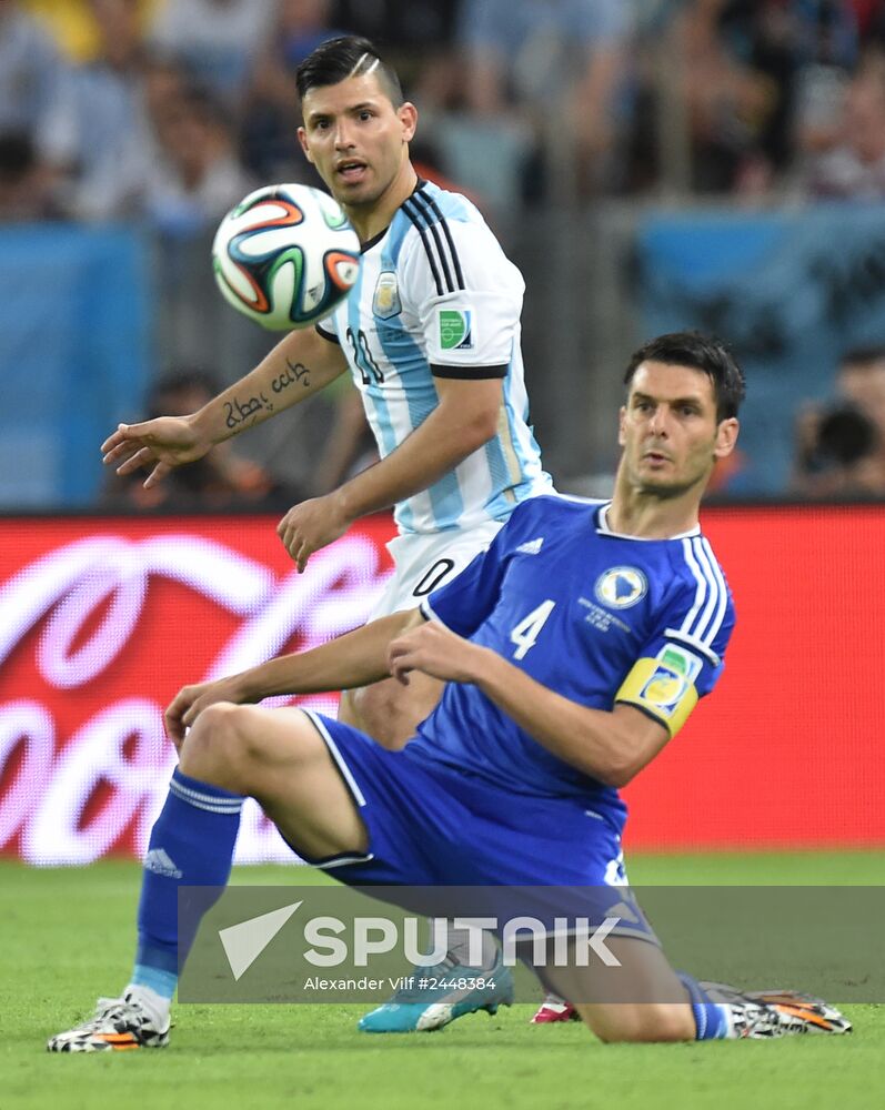 2014 FIFA World Cup. Argentina vs. Bosnia and Herzegovina