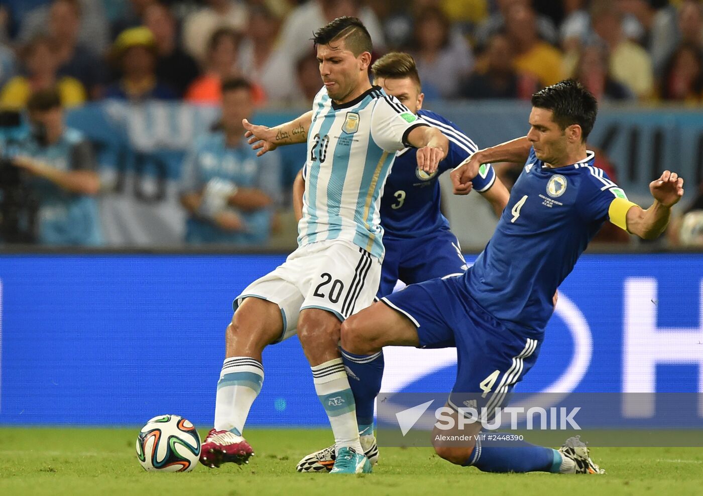 2014 FIFA World Cup. Argentina vs. Bosnia and Herzegovina