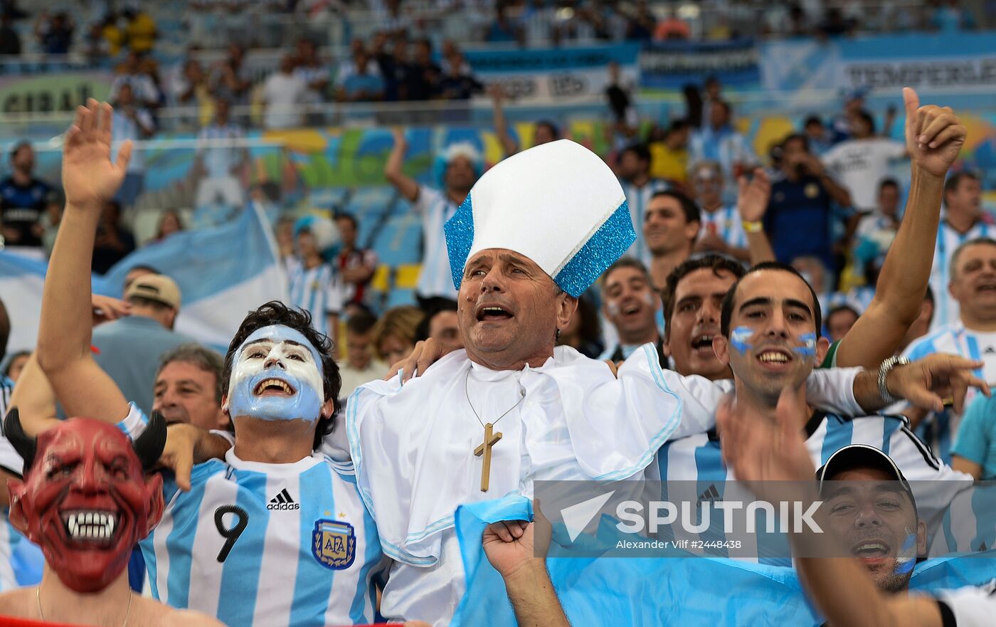 2014 FIFA World Cup. Argentina vs. Bosnia and Herzegovina