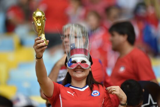 The 2014 FIFA World Cup. Spain vs. Chile