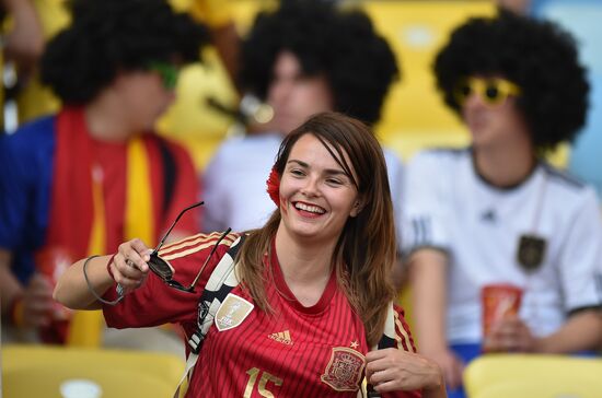 The 2014 FIFA World Cup. Spain vs. Chile