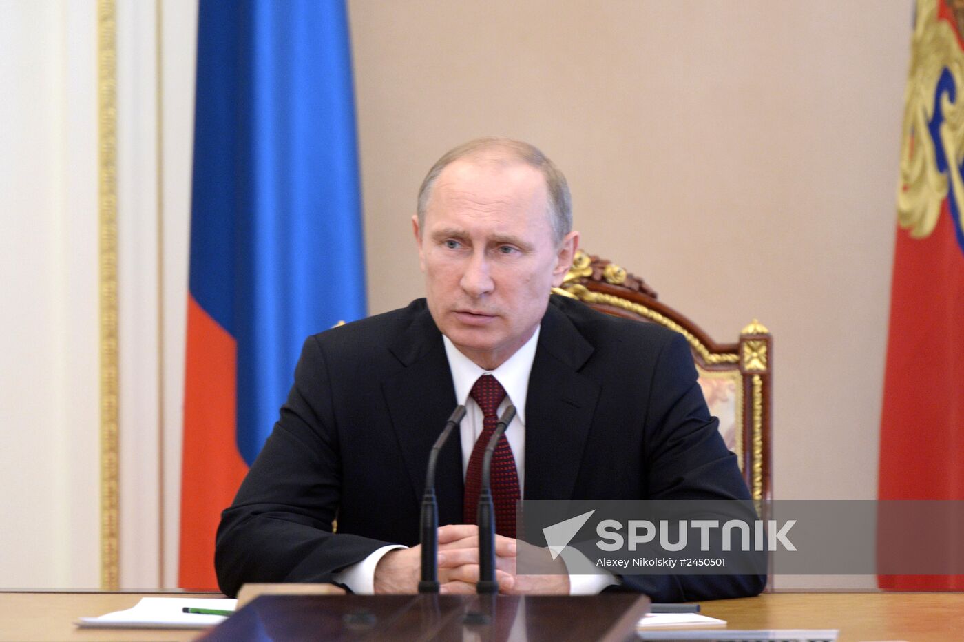 Vladimir Putin chairs Security Council meeting