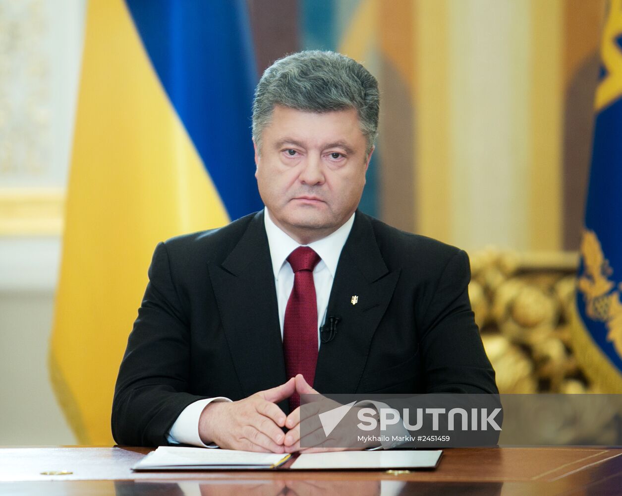Ukrainian President Petro Poroshenko delicers address to Ukrainian people