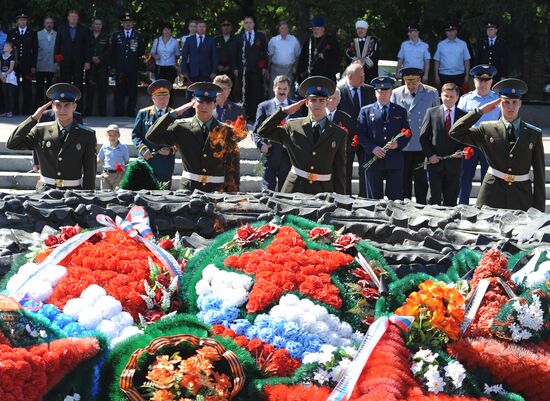 Day of Memory and Sorrow in Russian cities