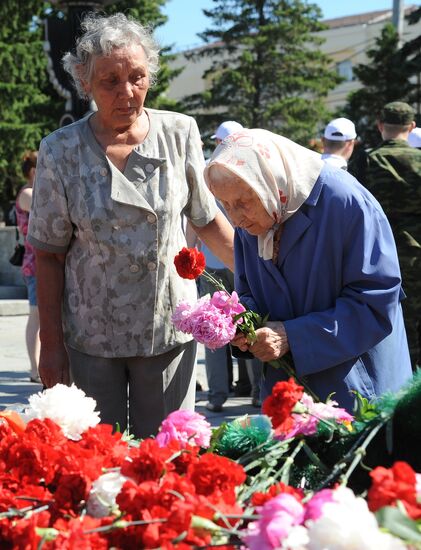 Day of Memory and Sorrow in Russian cities