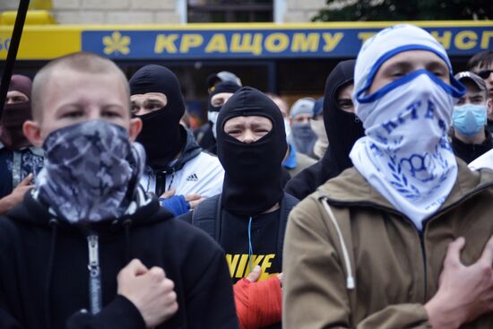 Unknown people obstruct religious procession against war and Ukraine's integration into EU