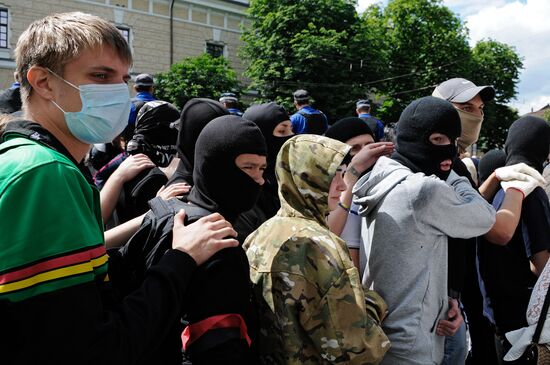 Unknown people obstruct religious procession against war and Ukraine's integration into EU