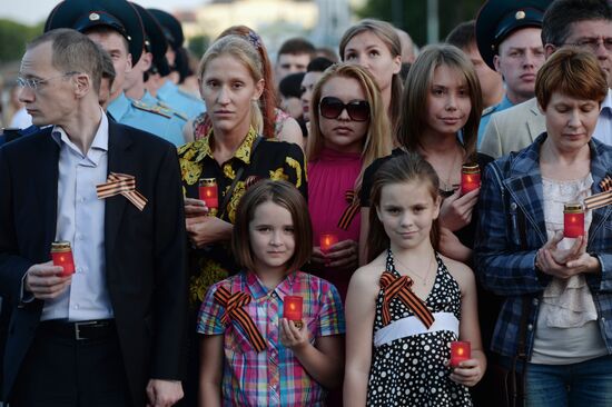 Day of Memory and Sorrow in Russian cities
