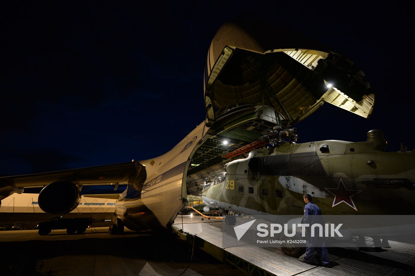 Ruslan aircraft conducts unique transfer of helicopters to Central Military District