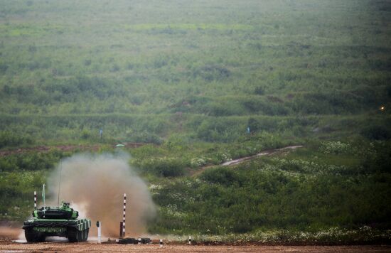 All-army stage of Tank Biathlon 2014 competition