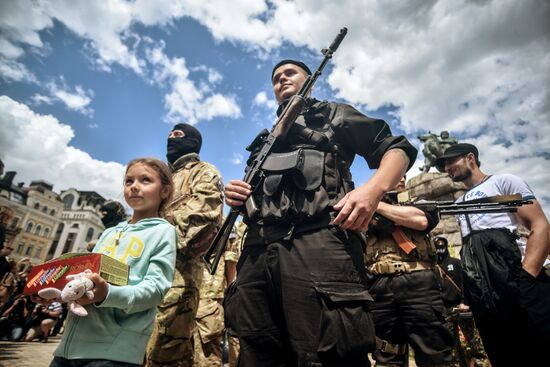 Recruits sworn in for Azov Battalion in Kiev