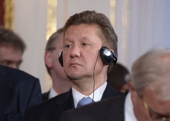 Vladimir Putin pays official visit to Austria