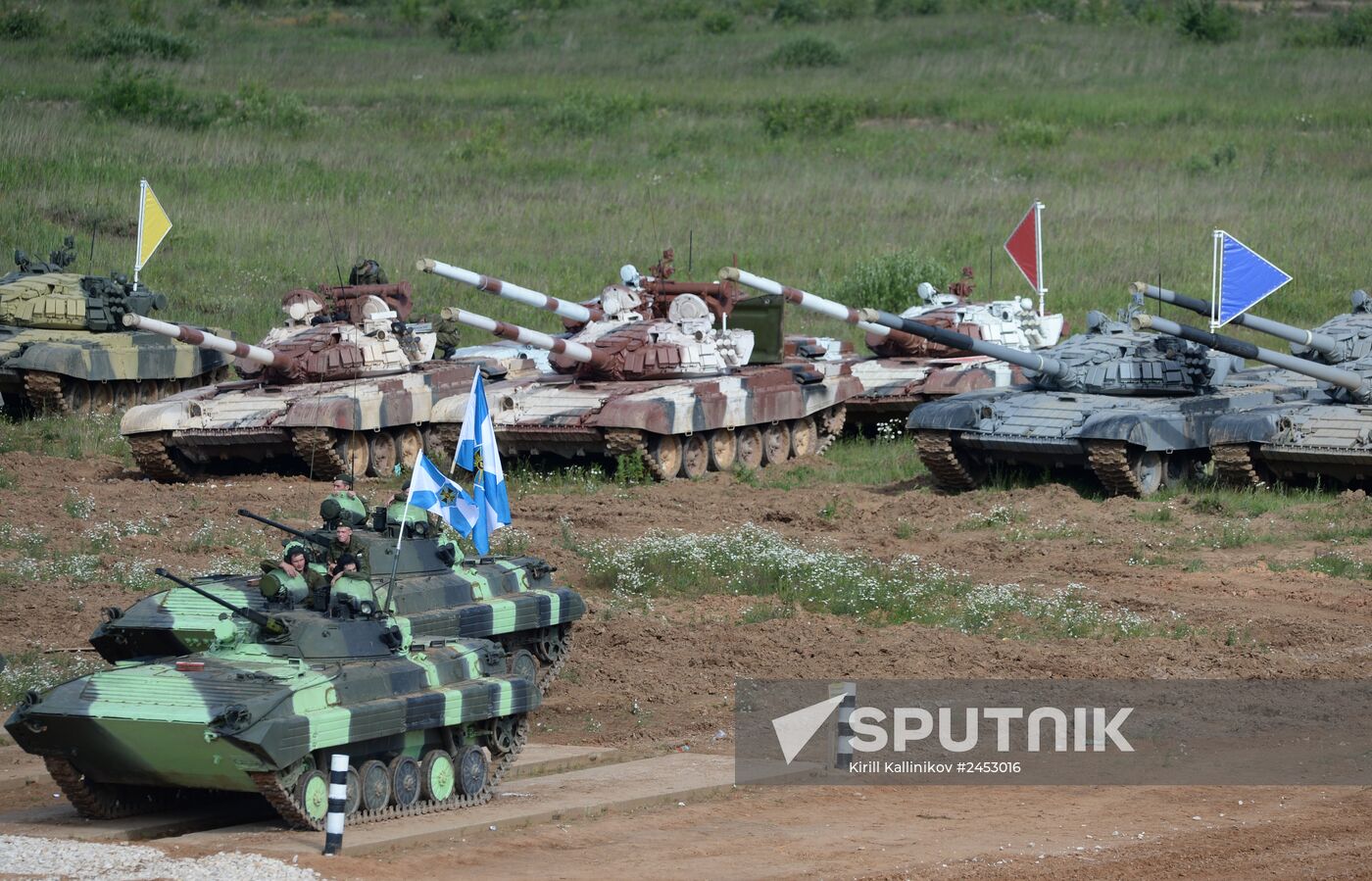 All-army stage of Tank Biathlon 2014 competition. Day Three