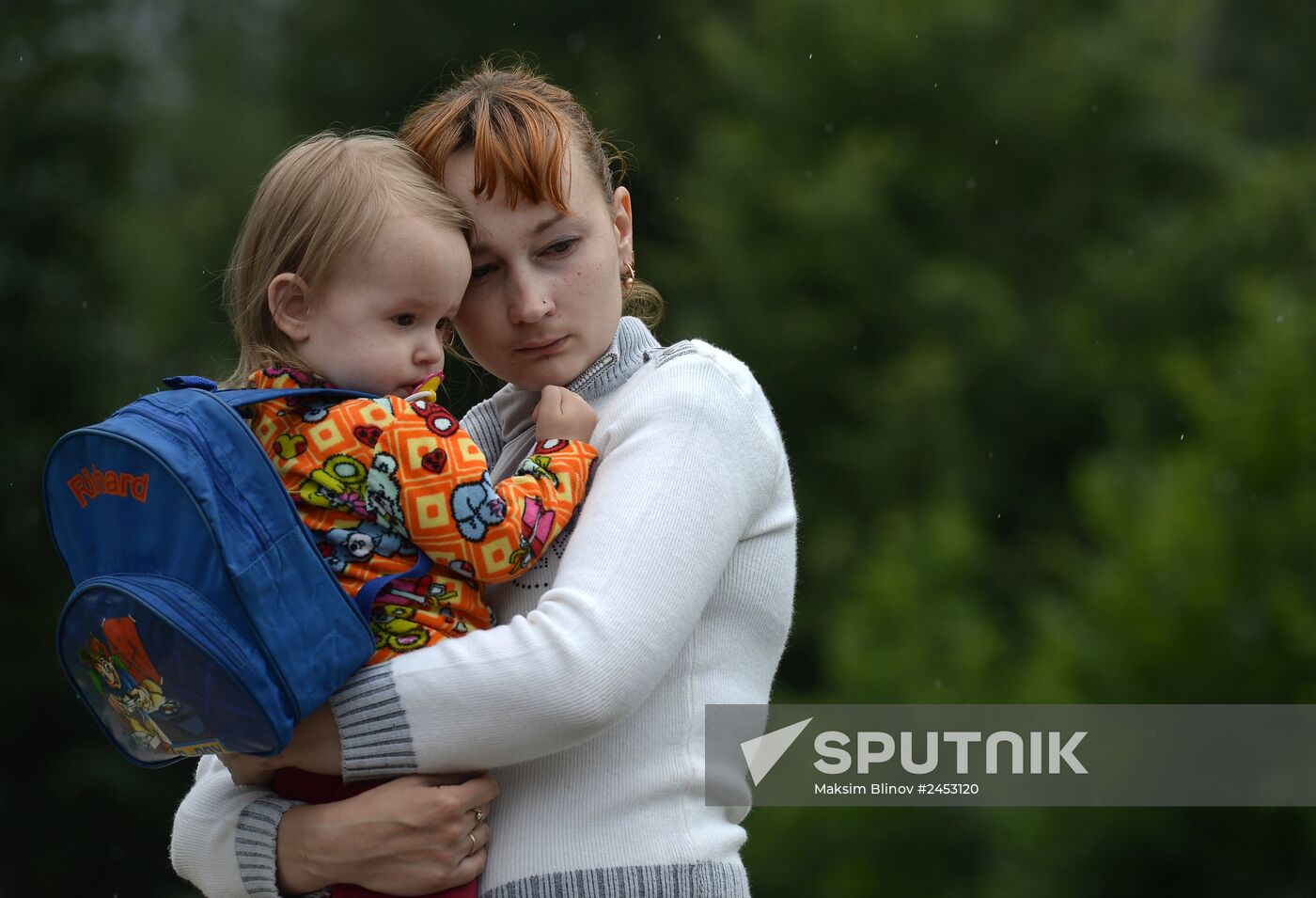 Refugees with children sent from Slavyansk to Russia