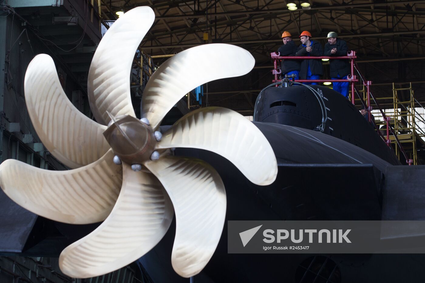 Diesel and electric submarine Rostov-on-Don launched