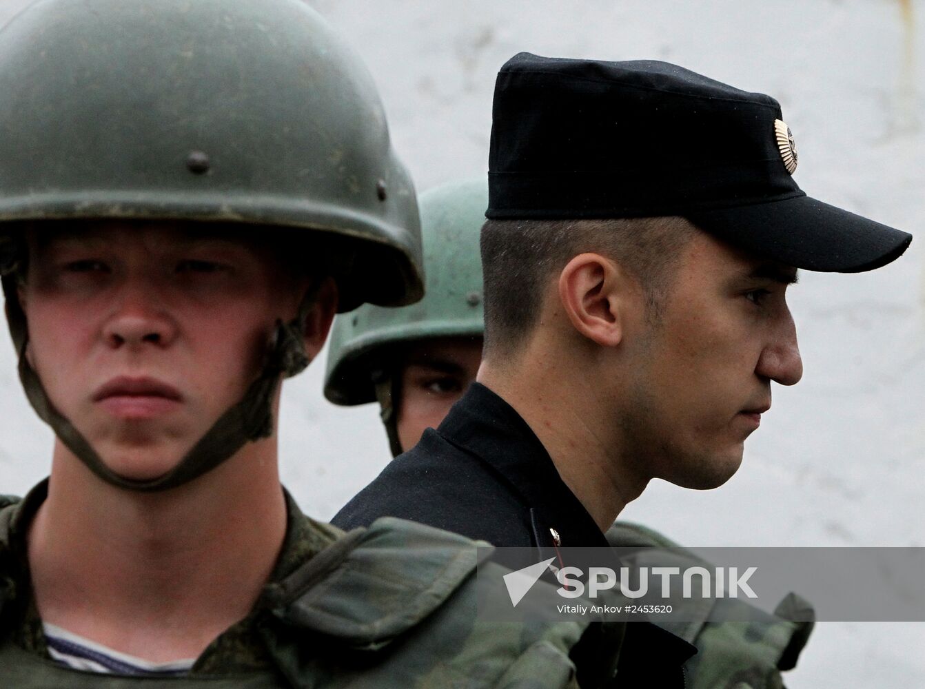 The military police force of the Vladivostok Garrison