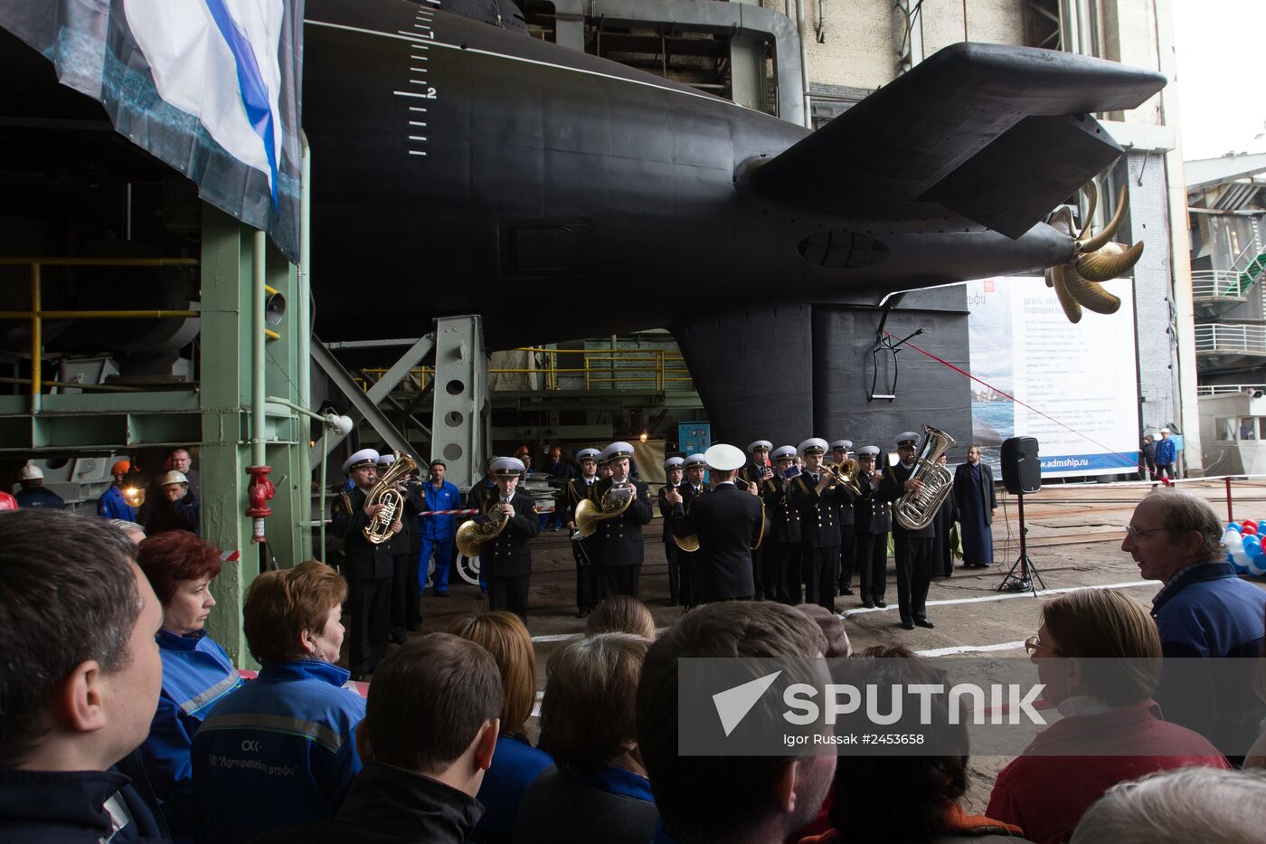 Launching the Rostov-on-Don diesel-electric submarine