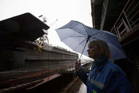 Launching the Rostov-on-Don diesel-electric submarine