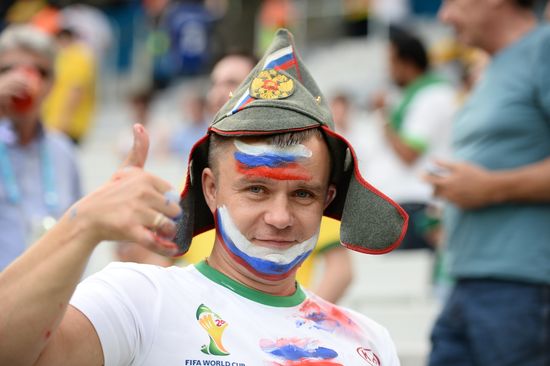 Football. 2014 FIFA World Cup. Algeria vs. Russia