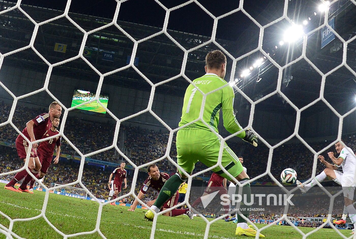 Football. 2014 FIFA World Cup. Algeria vs. Russia