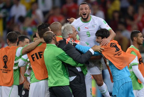 Football. 2014 FIFA World Cup. Algeria vs. Russia