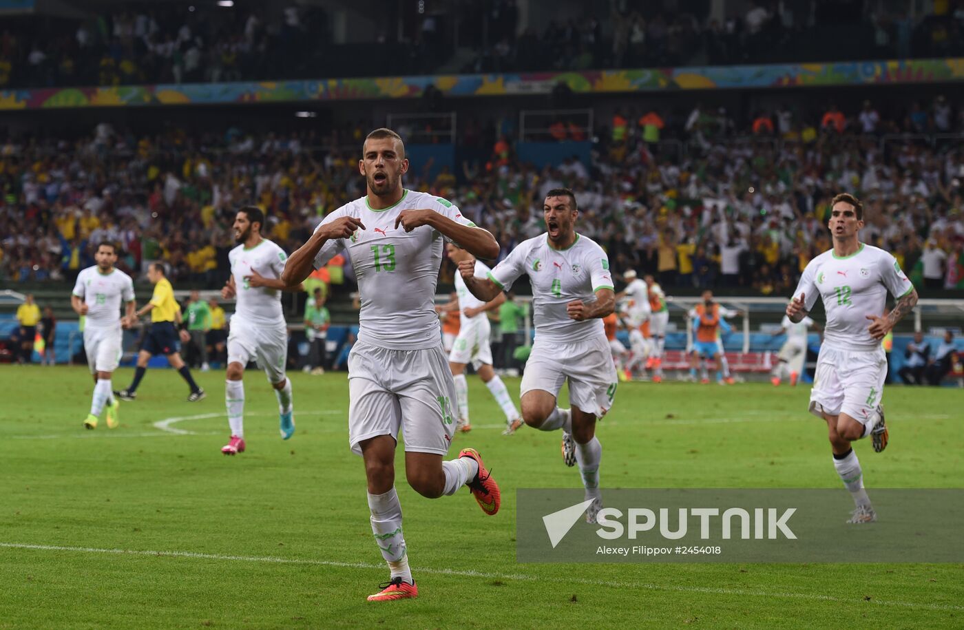Football. 2014 FIFA World Cup. Algeria vs. Russia
