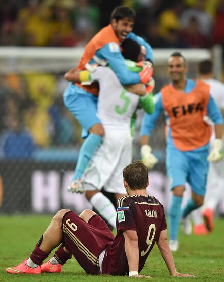 Football. 2014 FIFA World Cup. Algeria vs. Russia