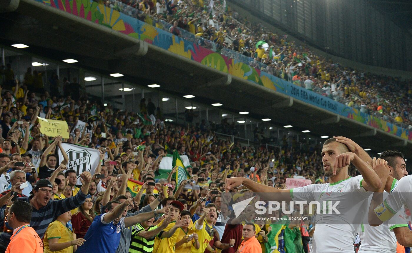 Football. 2014 FIFA World Cup. Algeria vs. Russia