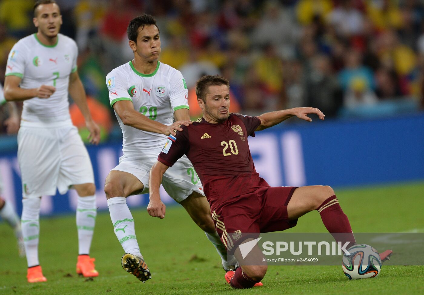 Football. 2014 FIFA World Cup. Algeria vs. Russia