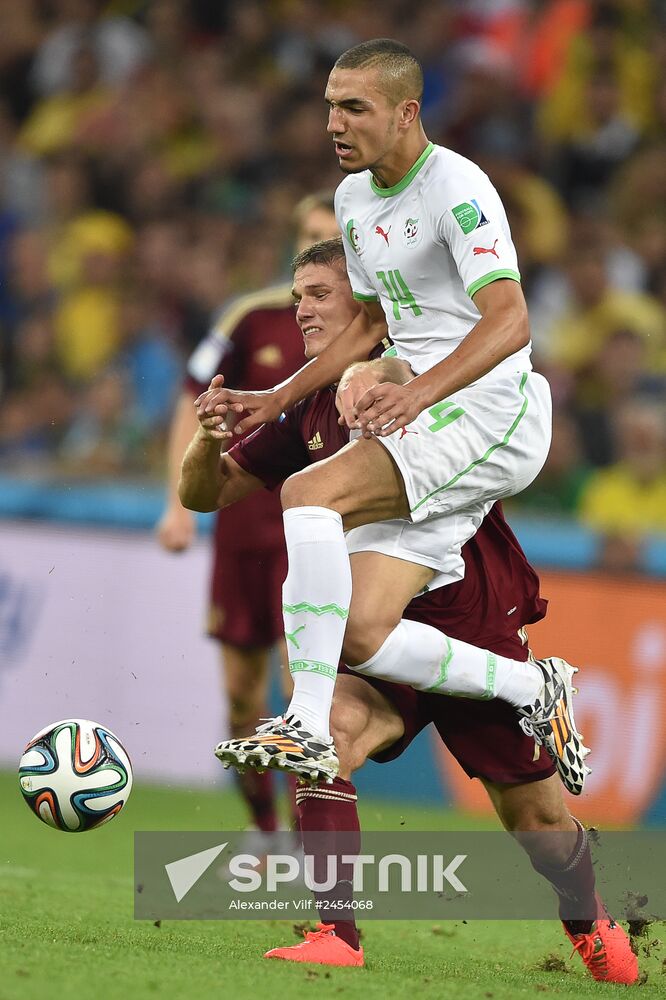 Football. 2014 FIFA World Cup. Algeria vs. Russia
