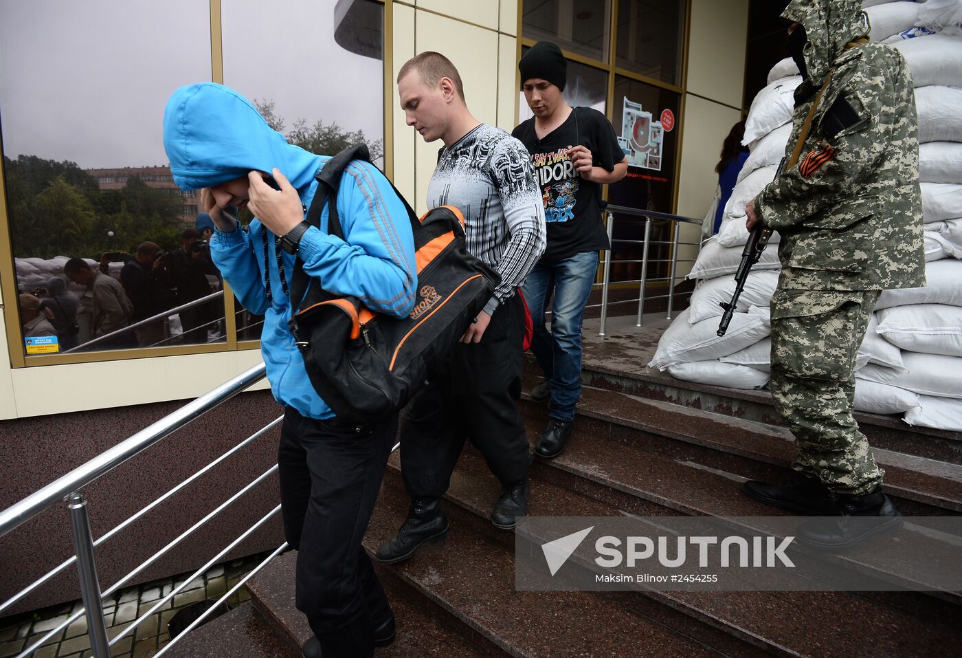 Release of soldiers of Ukrainian army's military unit No. 3004 captured in Donetsk
