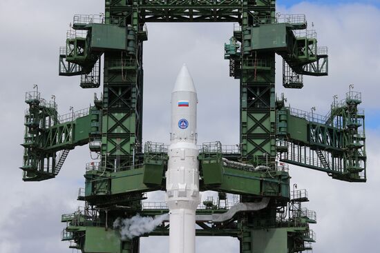 Launch of Angara rocket delayed for one day after automatic launch abort