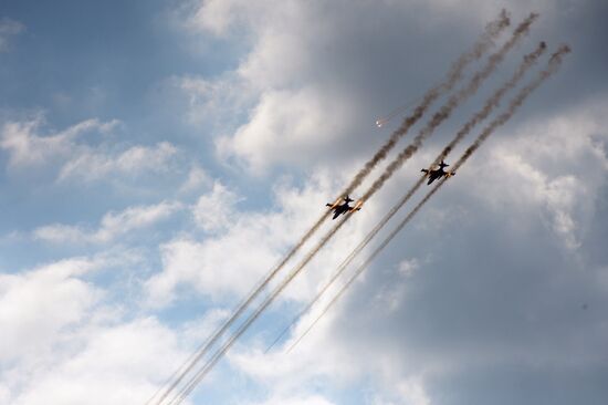 Central Military District's troops train in Chebarkul range