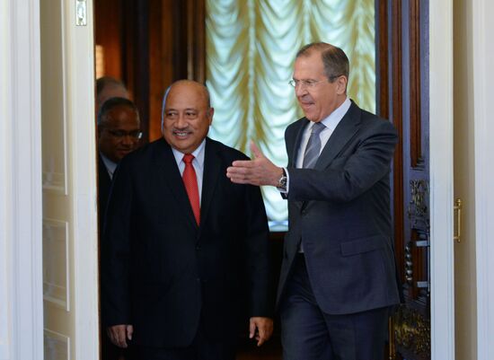 Sergey Lavrov meets with Fiji's Foreign Minister Ratu Inoke Kubuabola