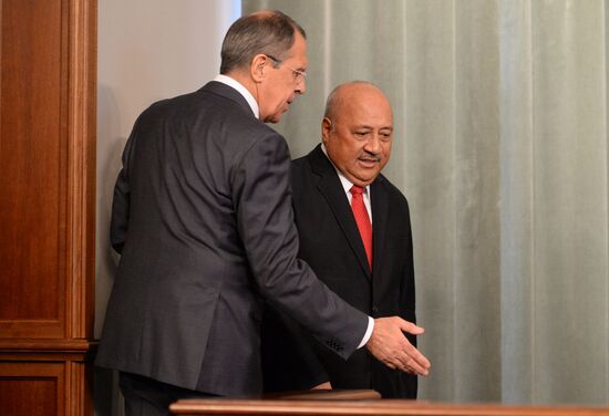 Foreign Affairs Ministers of Russia and Republic of Fiji Sergei Lavrov and Inoke Kubuabola