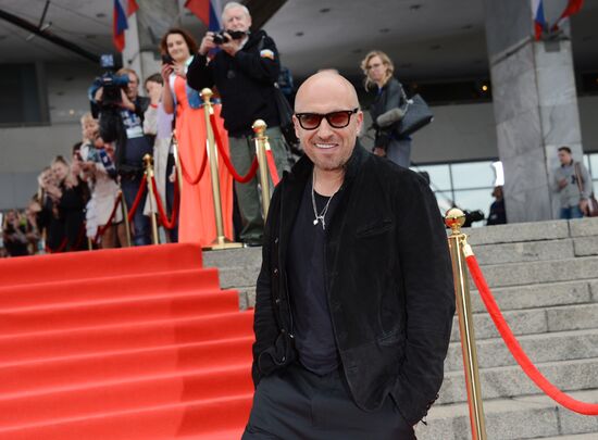 TEFI award ceremony in Evening Prime category