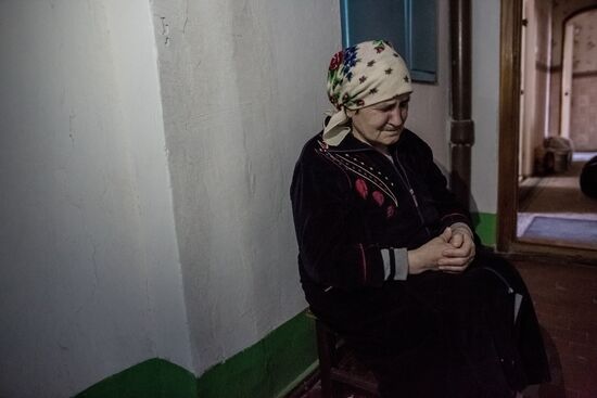 Aftermath of artillery shelling of Slavyansk's Artyom neighborhood by Ukrainian military