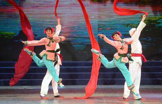 Dmitry Rogozin takes part in first Russian-Chinese Expo in Harbin