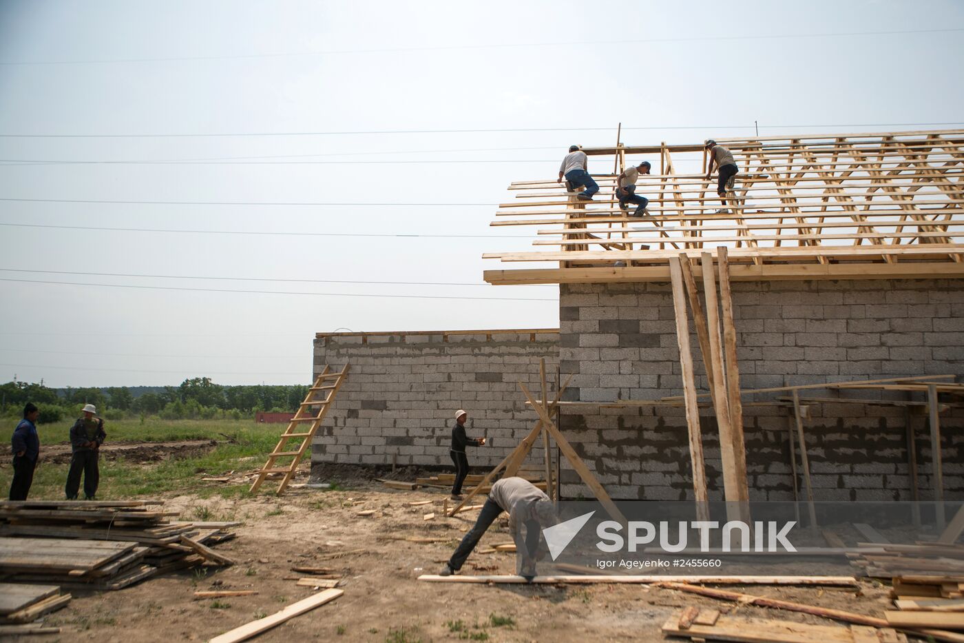 Building new houses for Amur Region flood victims