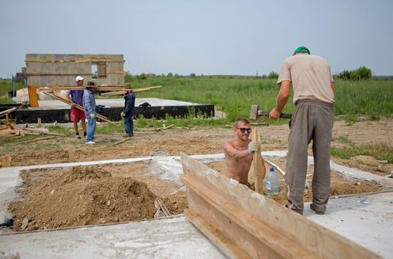 Houses built for flood victims in Amur Region