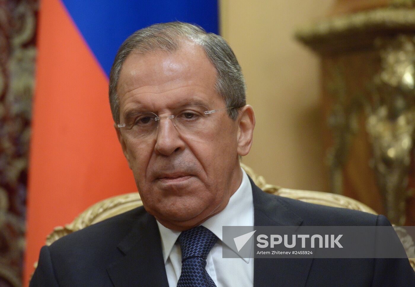 Russian Minister of Foreign Affairs Sergei Lavrov meets with ASEAN Secretary General H. E. Le Luong Minh