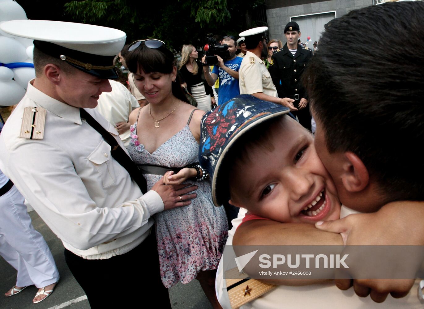 Ceremonial welcome for Pacific Fleet ships in Vladivostok